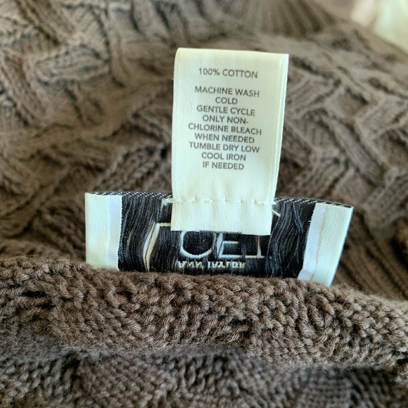 Loft Sweater - Picture 3 of 8